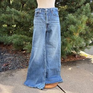 Levi's Ribcage Flare Wide-Leg Jeans